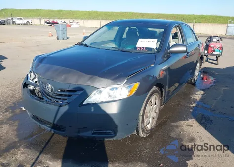 2009 Toyota Camry Le z USA, uszkodzony, nr VIN 4T1BE46K99U358080